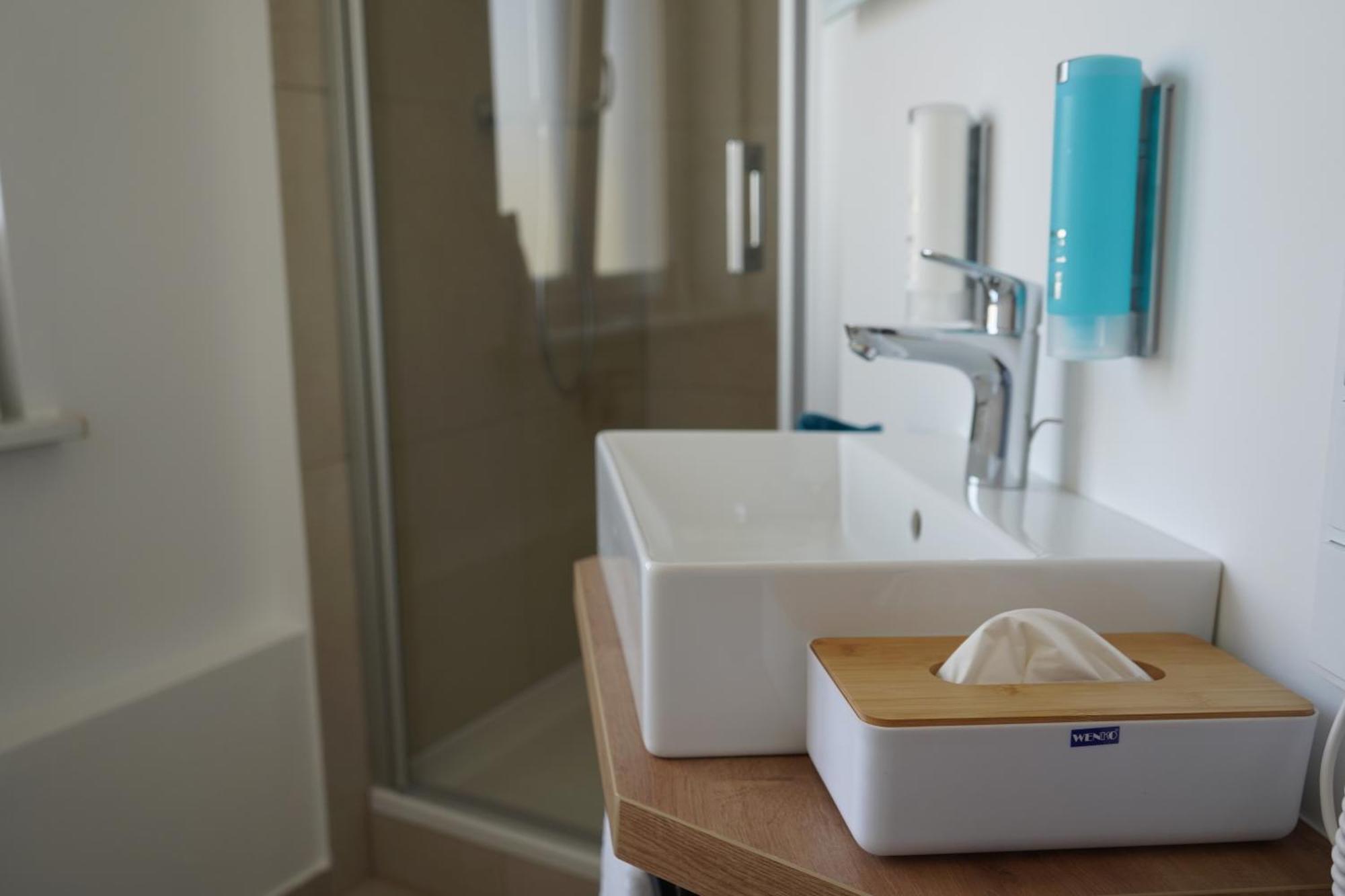 Eco Motel Wallersdorf Zewnętrze zdjęcie